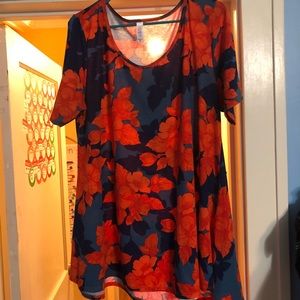 Lularoe Perfect T